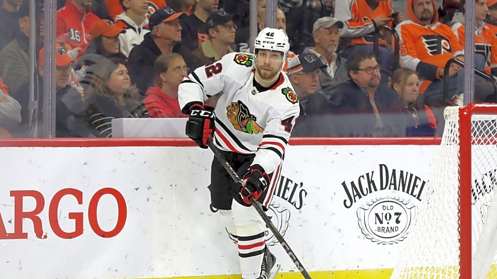 Blackhawks 2025-26 Player Previews: Nolan Allan