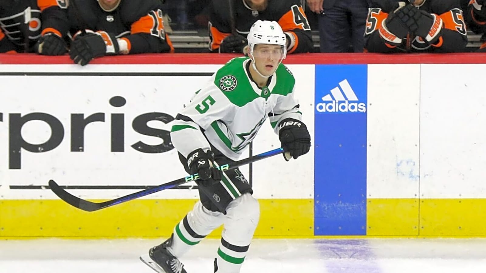 Dallas Stars Sign Mavrik Bourque & Nils Lundkvist to Contract Extensions
