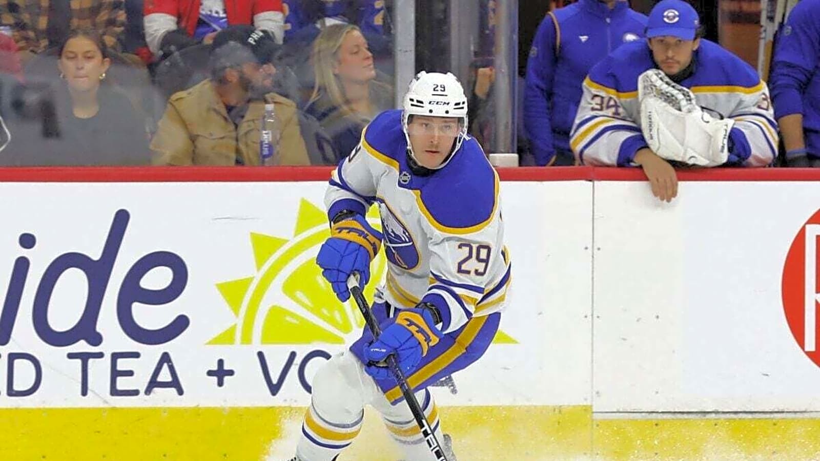 Sabres Player Spotlight: Beck Malenstyn