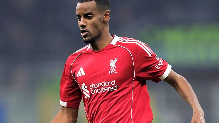 Arne Slot sets date for Liverpool star’s return, says he’ll be 'different player' after injury