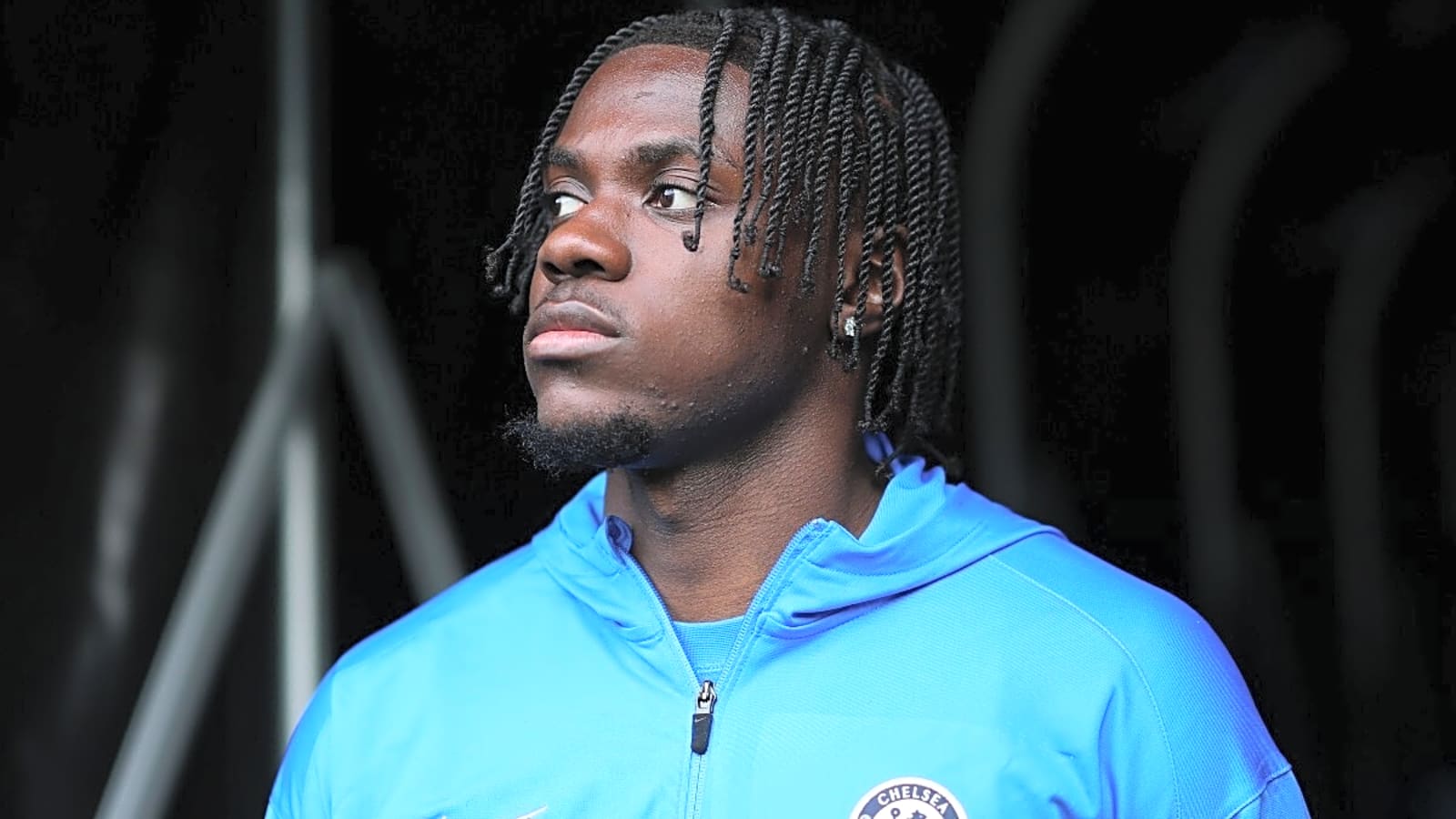 Two Premier League clubs on alert as Chelsea star made available for £45m