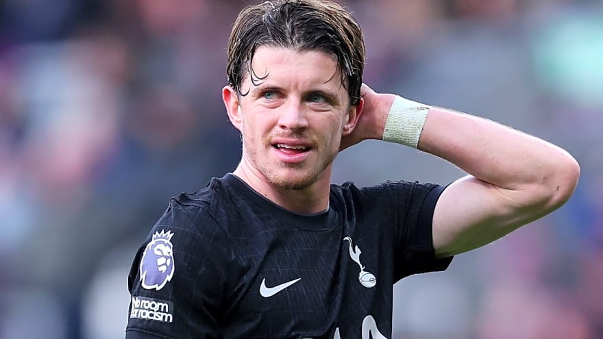 Journalist reveals 'strange' Man United decision as they missed out on two of today’s Spurs opponents