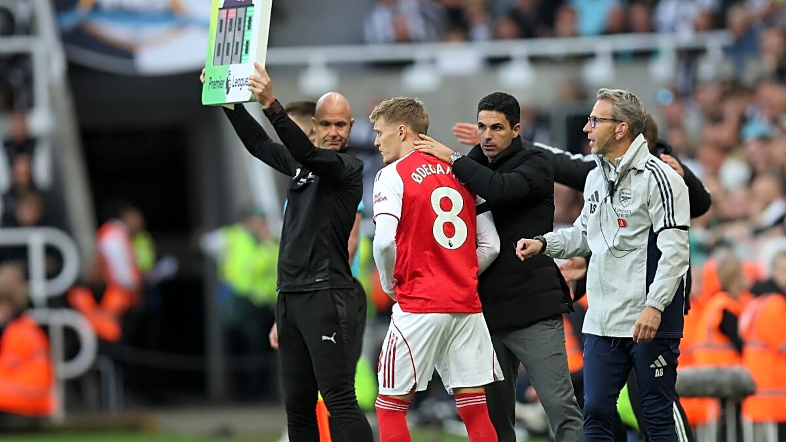 'Really interesting' – Arsenal star was 'fantastic' in surprise new role, says Jamie Carragher