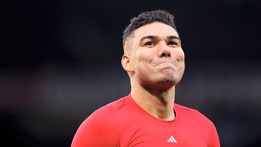 Ex-Red says Man Utd’s Casemiro successor is already playing in the PL, his agent is ready to move him on in summer