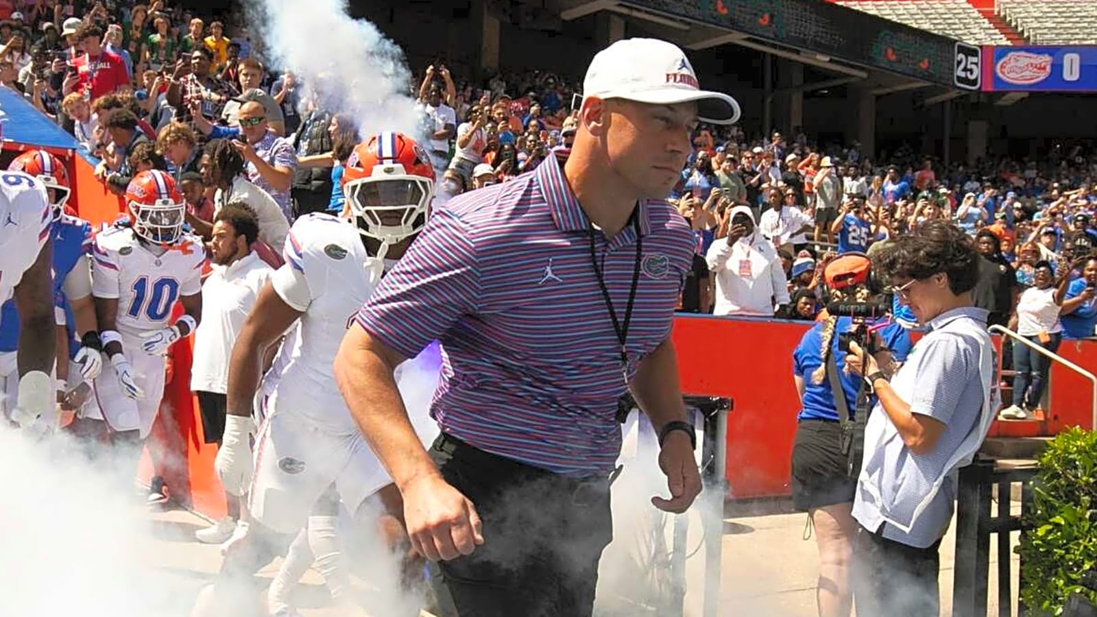 Florida Gators continue red-hot recruiting streak, securing top commitment over bitter rival