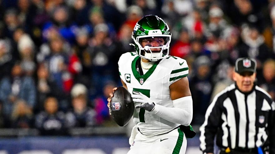 Chiefs Acquire Justin Fields in Jets Trade as Mahomes Rehabs Shredded Knee