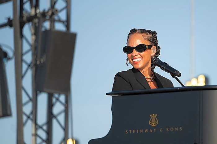 'Fallin’' by Alicia Keys