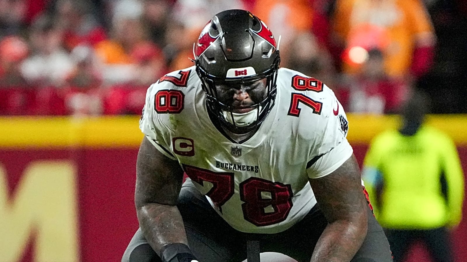 Todd Bowles Discusses Bucs Injuries, Desmond Watson’s Weight