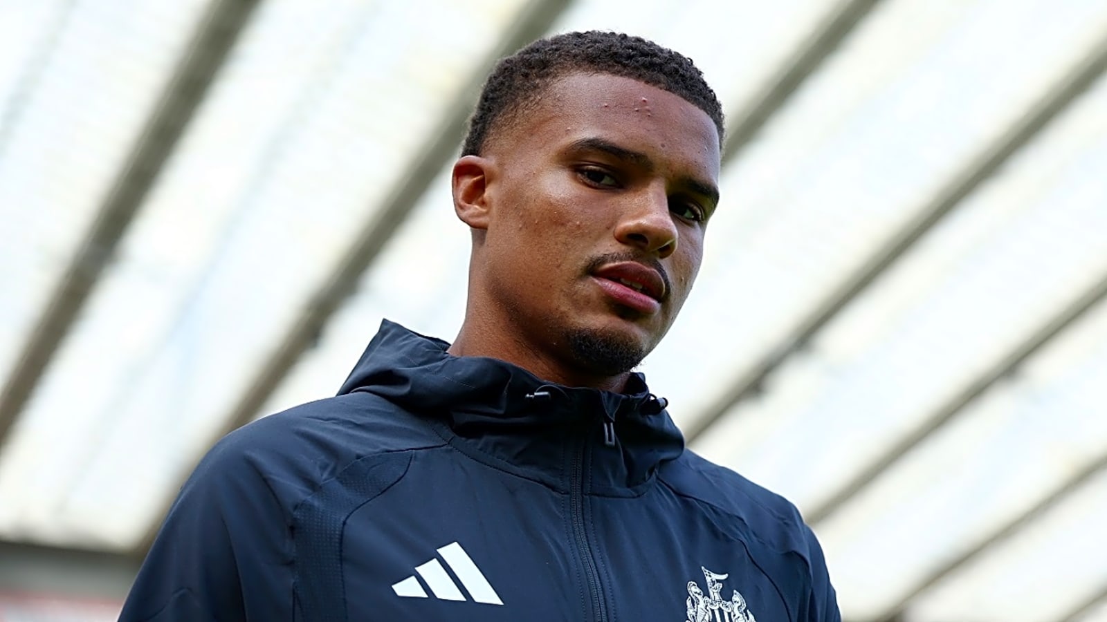 Liverpool want Newcastle man to replace Virgil Van Dijk