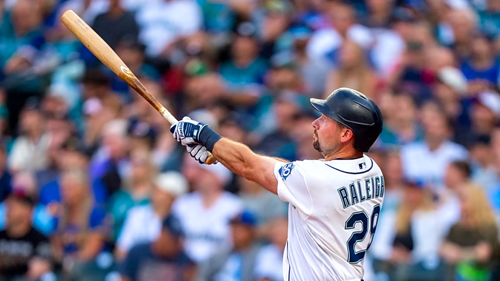 Cal Raleigh joins Mariners legends in record books amid rough season