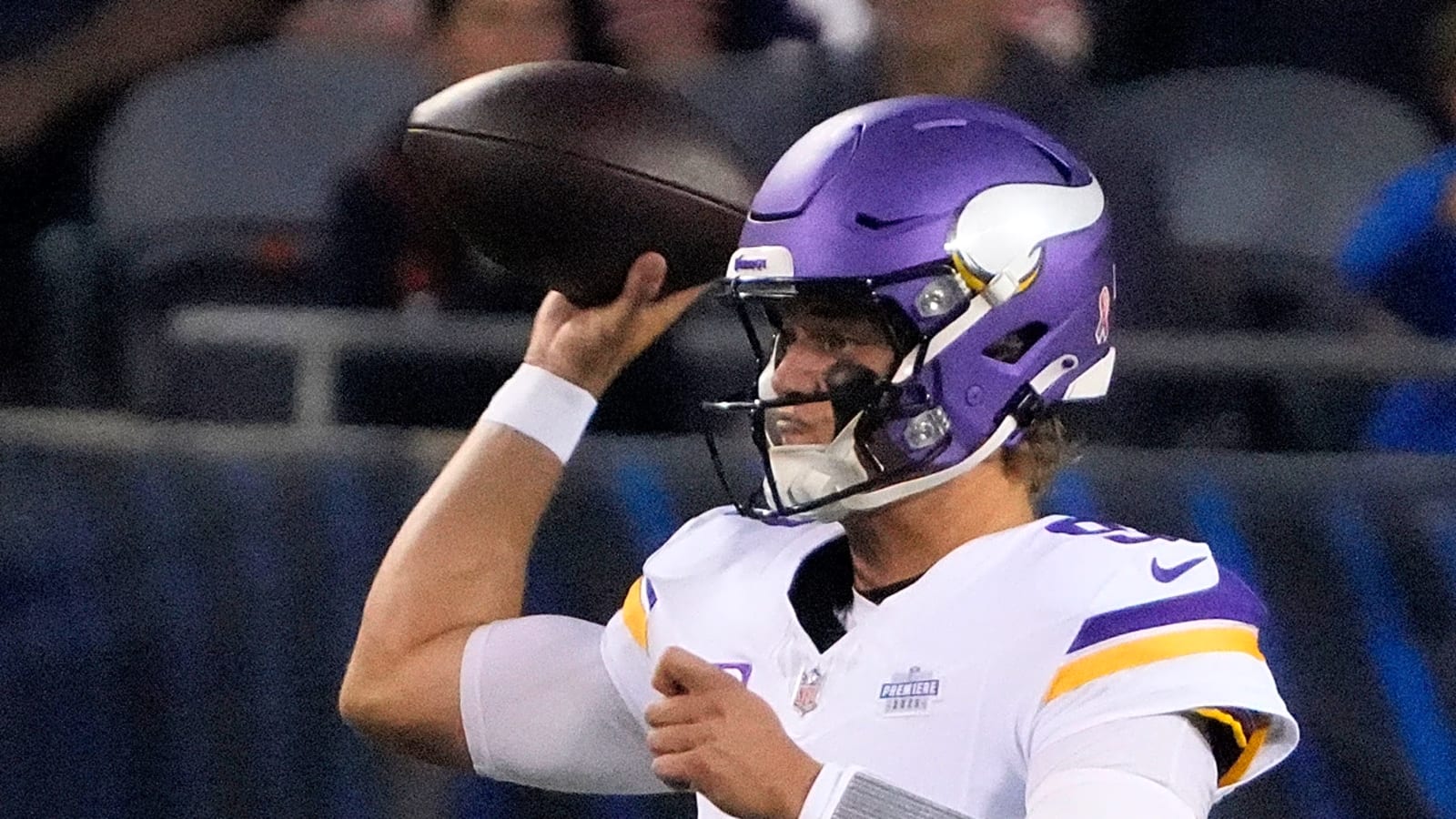 McCarthy rebounds in first start, leads Vikings to comeback win