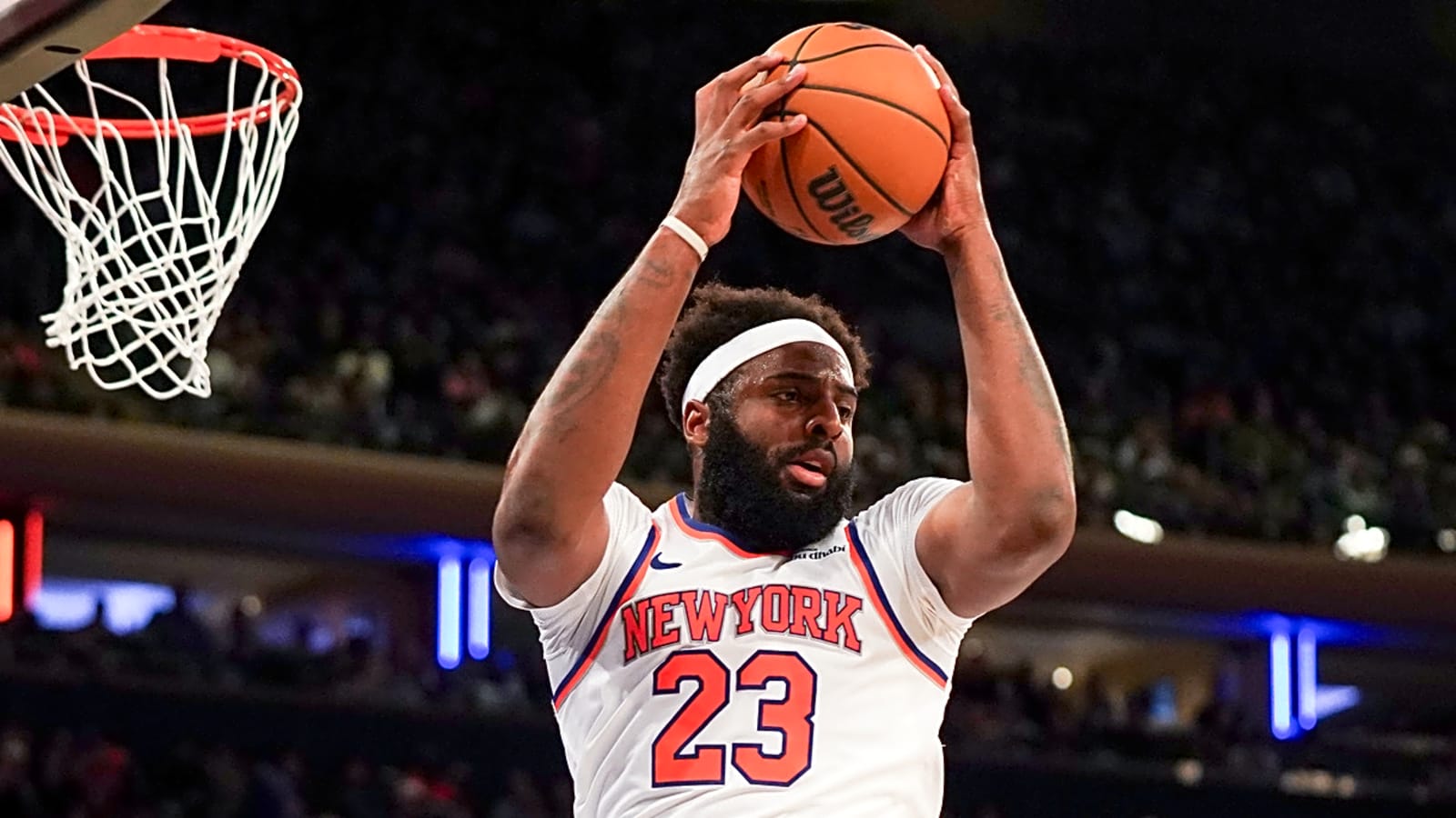 Knicks have crucial Mitchell Robinson decision to make ahead of Game 1 of NBA Finals