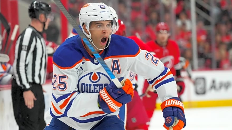 Darnell Nurse could stay in Edmonton, but Flyers emerge as option