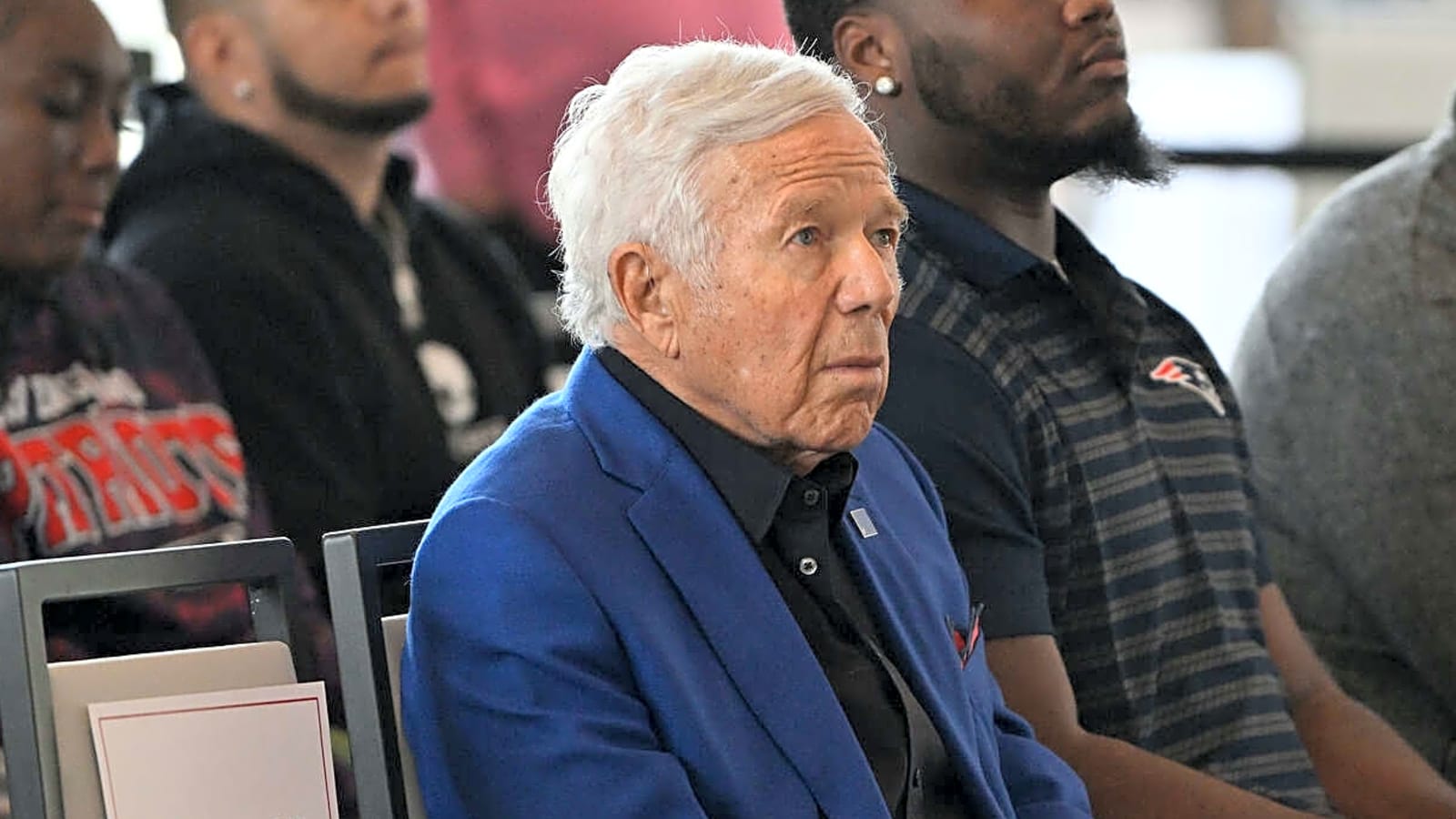 Robert Kraft offers rare praise for Bill Belichick