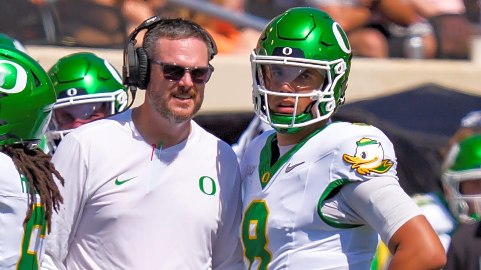 Friday night college football: Oregon seeks redemption