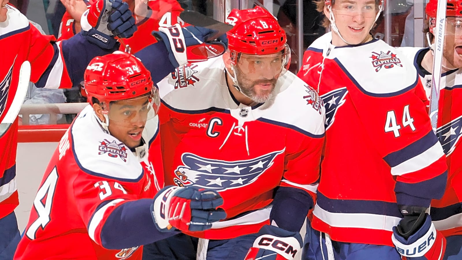 Alex Ovechkin joins Wayne Gretzky in another exclusive club