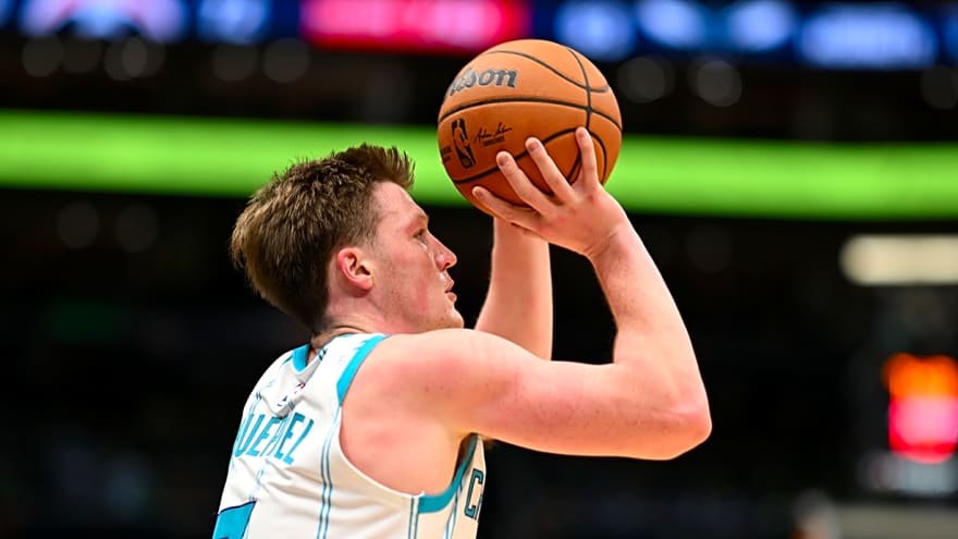 The 'Active NBA players with 100 3's as a rookie' quiz