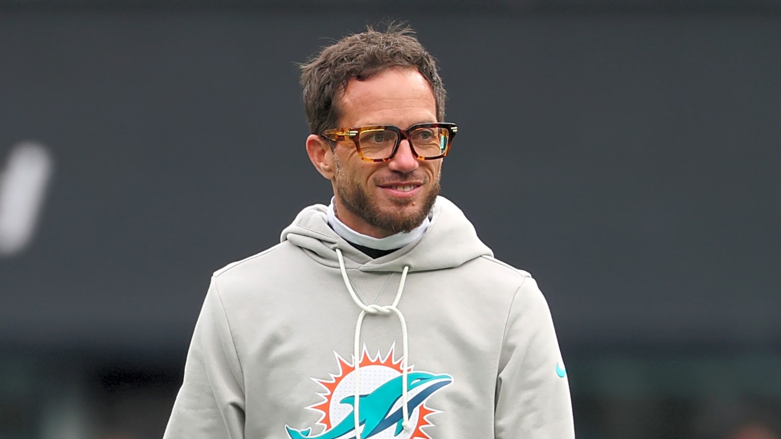 Browns to interview former Dolphins coach Mike McDaniel for HC job