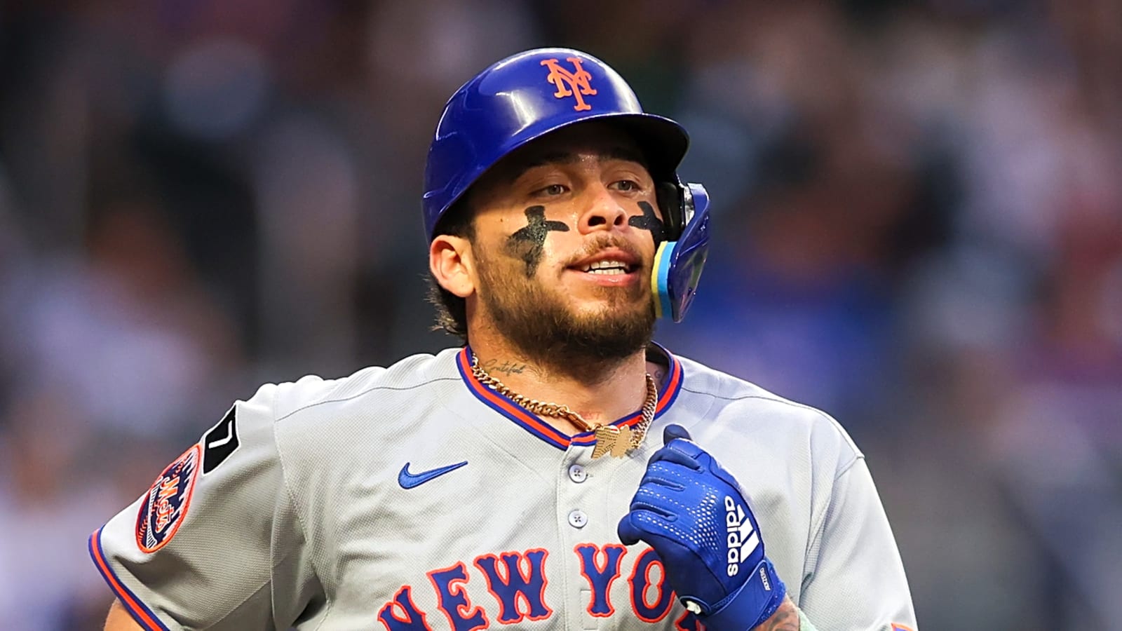 Mets make surprising move with former top prospect