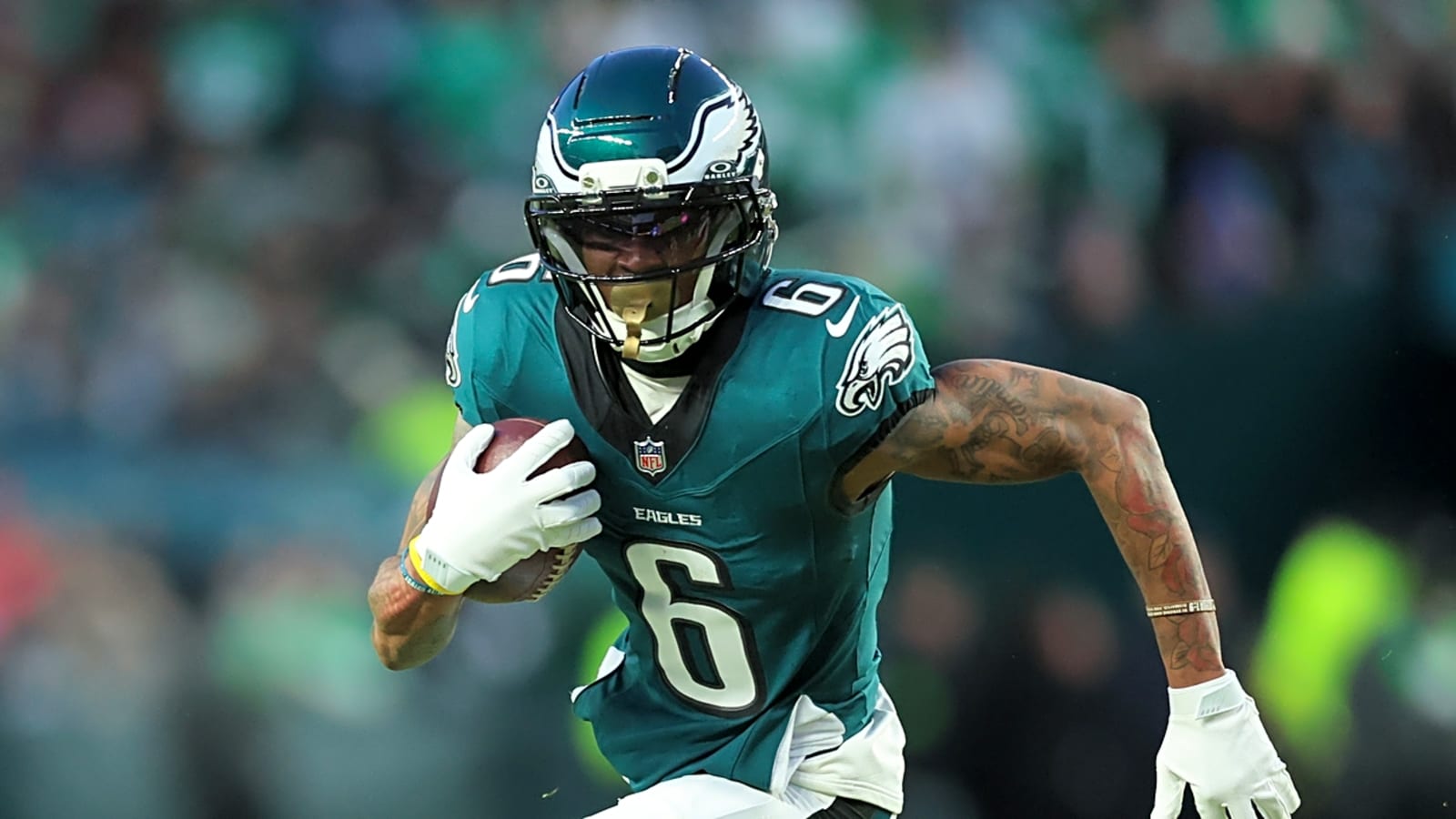 Why DeVonta Smith rejects idea of being Eagles' A.J. Brown replacement