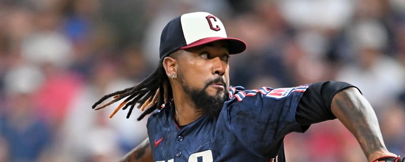 Guardians to prevent Clase from playing in Venezuelan Winter League