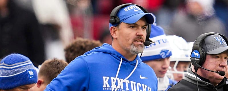 Texas Longhorns hire former SEC head coach as special assistant