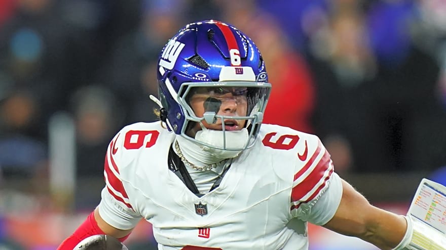 How watching MVP QBs has Giants' Jaxson Dart defiant amid injury concerns
