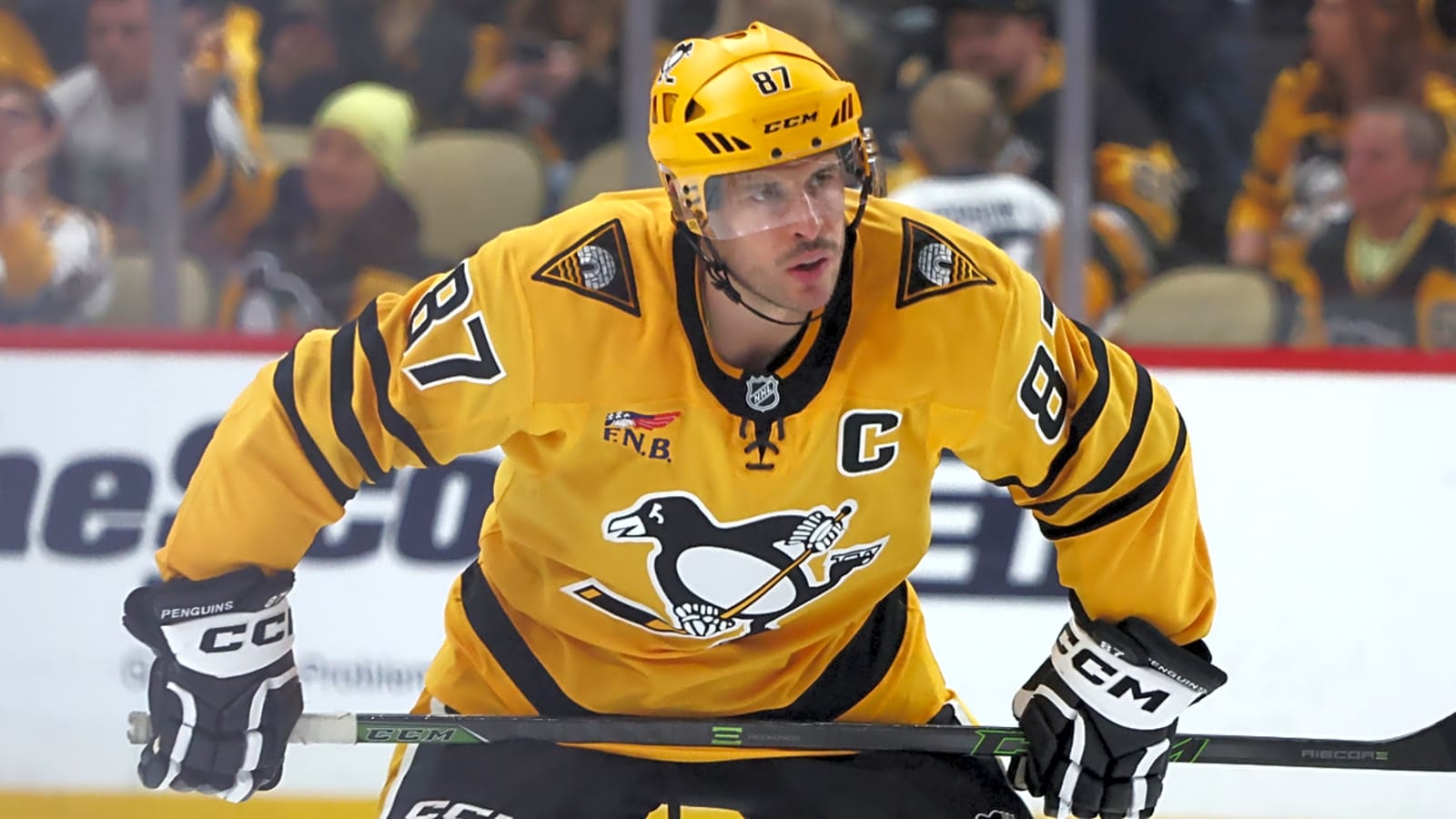 Penguins avoid elimination, Sidney Crosby injury in Game 5 win