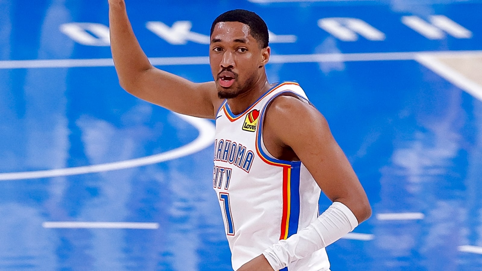 Backup guards end Thunder's three-point slump in Game 5 win