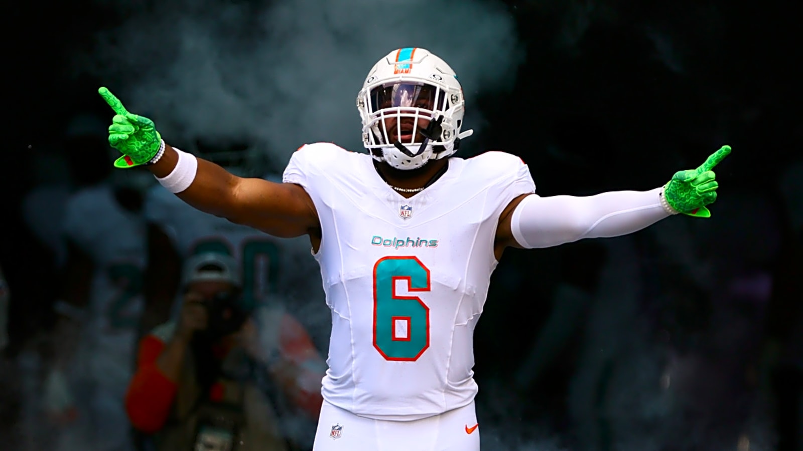 Bucs Release Veteran LB