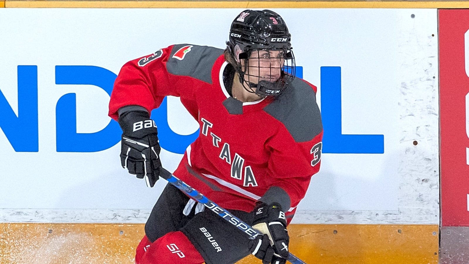 Boston Fleet Sign Zoe Boyd, Rylind Mackinnon and Abbey Levy
