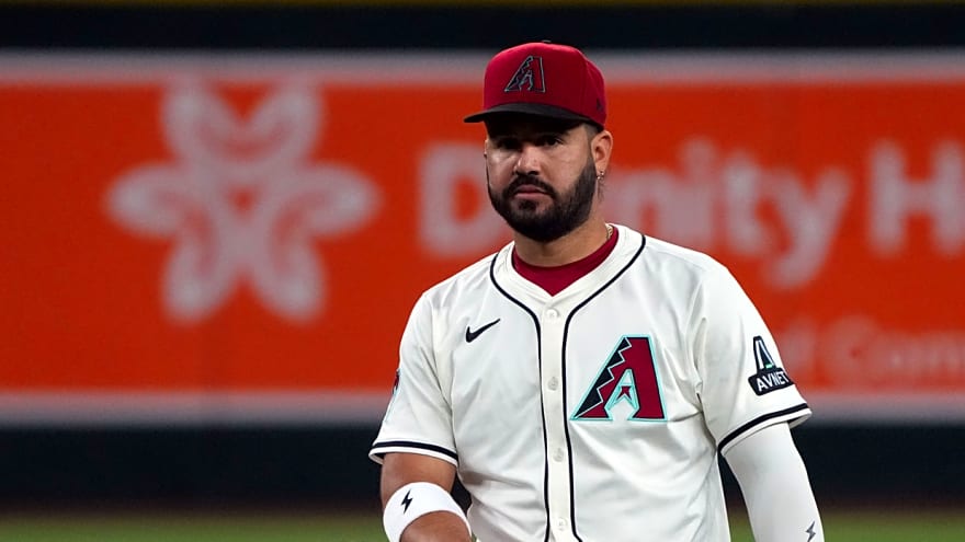 Mariners reunite with former player in blockbuster with D-backs