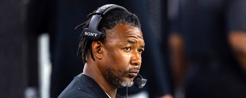 Horrific option for Steelers' next DC reportedly garnering serious interest