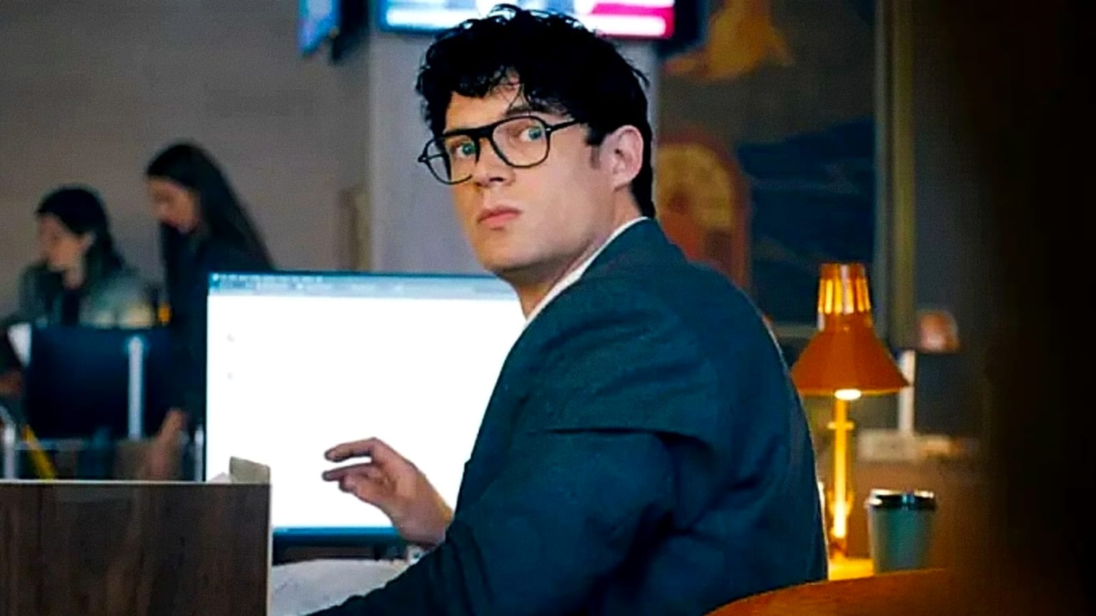 James Gunn Has A Whole New Storyline For Superman’s 'Glasses' Disguise 