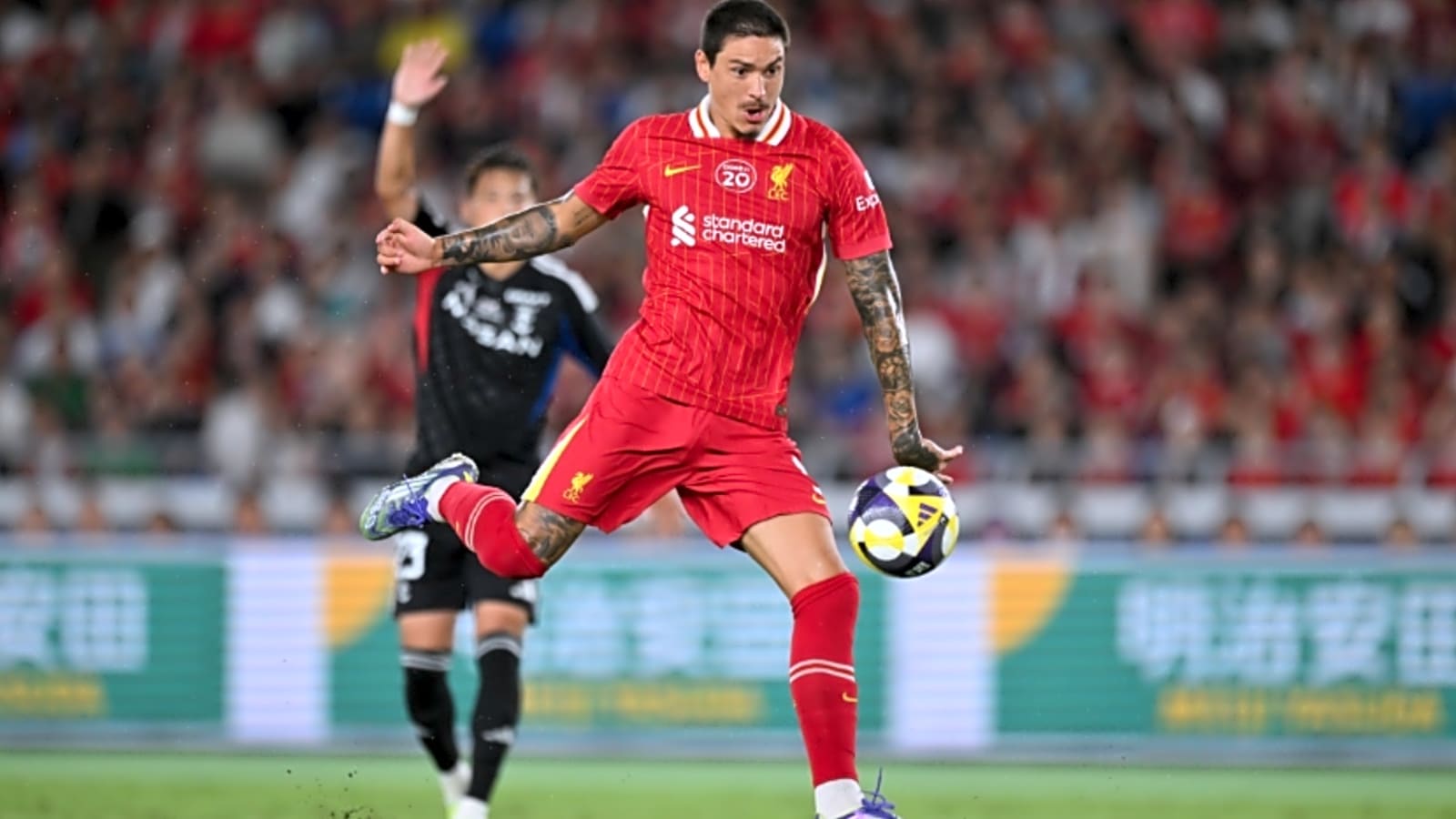 Contact made: Sky reporter drops Darwin Nunez transfer update after ‘approach’ to Liverpool