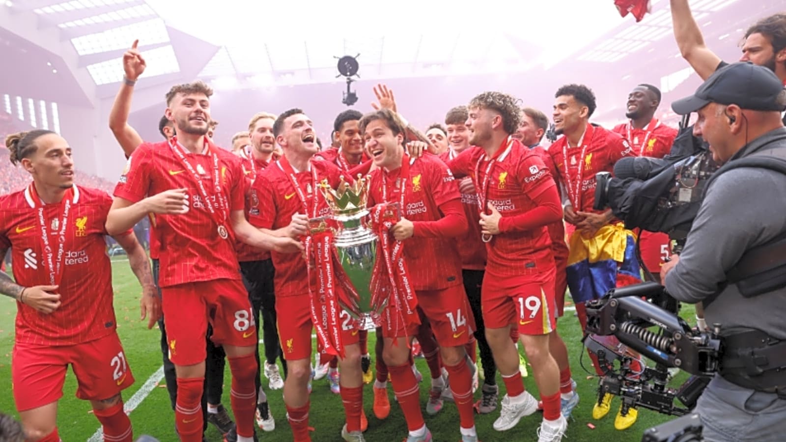 ‘According to my information…’ – Romano drops fresh Chiesa update as Liverpool exit mooted