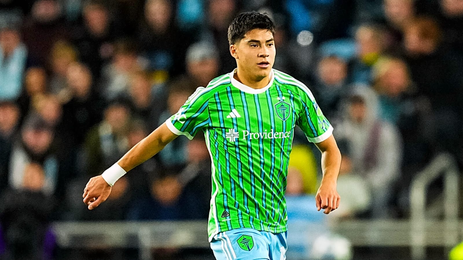 Obed Vargas could make history against Barcelona