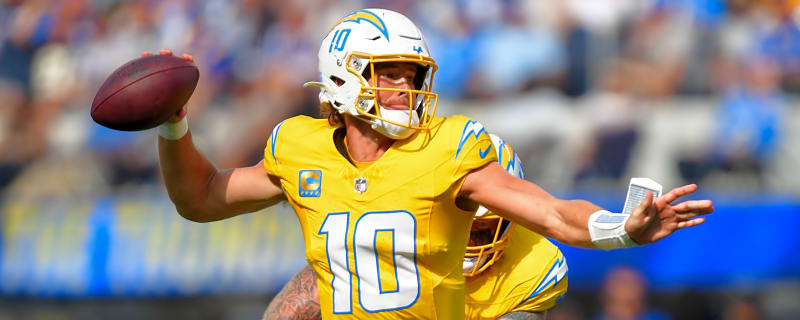 The 'Active 3-passing-TD game leaders' quiz