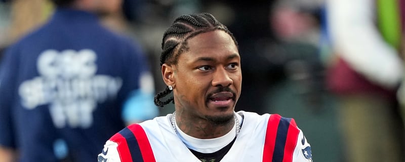 Analyst links Stefon Diggs to three teams
