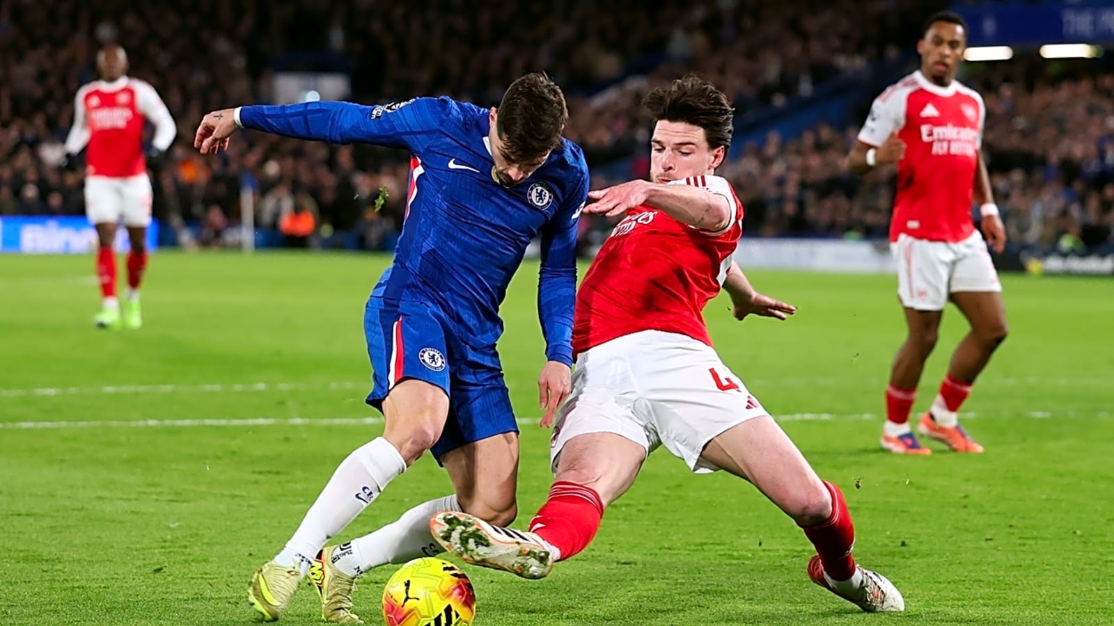 ‘They always turn up’ Joe Cole predicts the Chelsea v Arsenal game