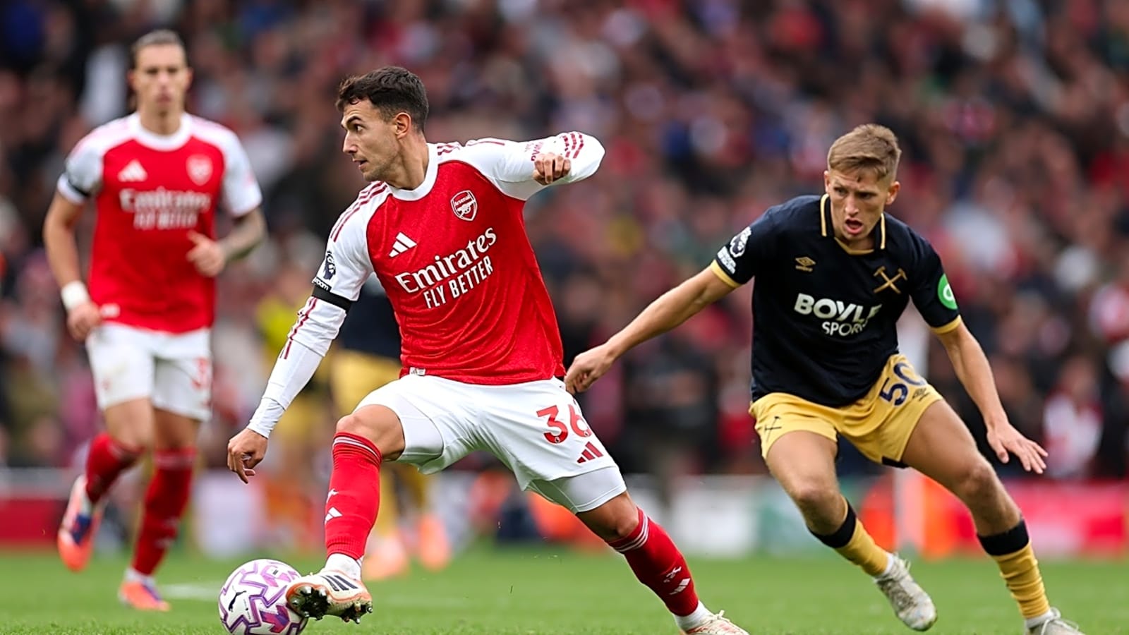 Mikel Arteta told he now has a player 'so tough to leave on the bench'