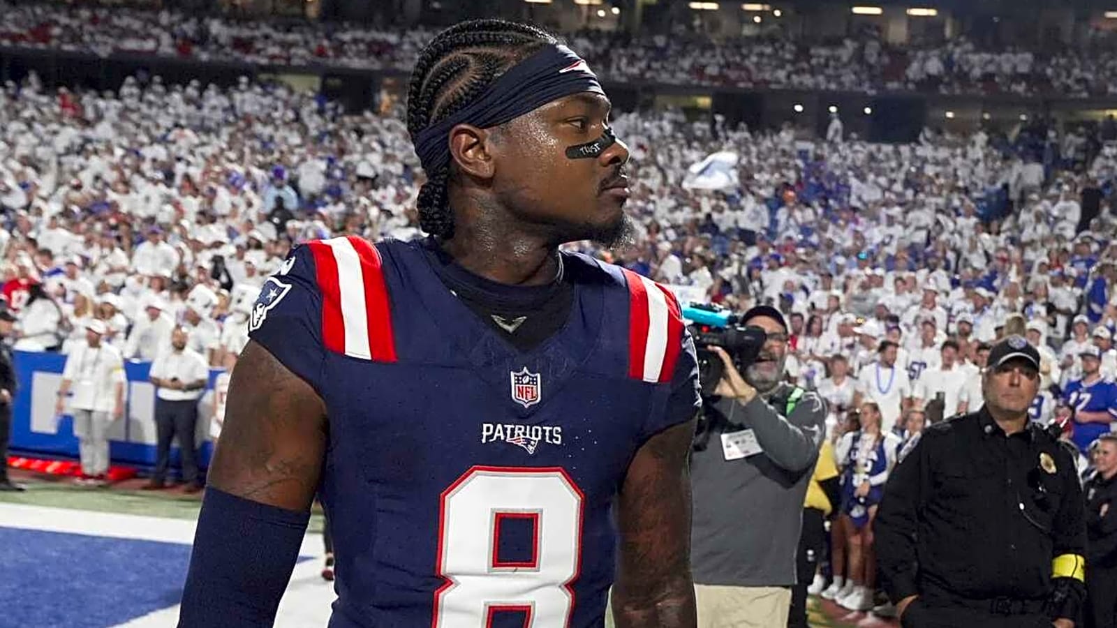The 'Active 10-reception NFL games' quiz