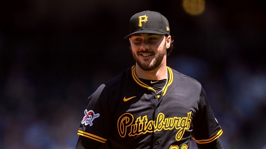 Pirates make MLB history after getting swept by Mariners