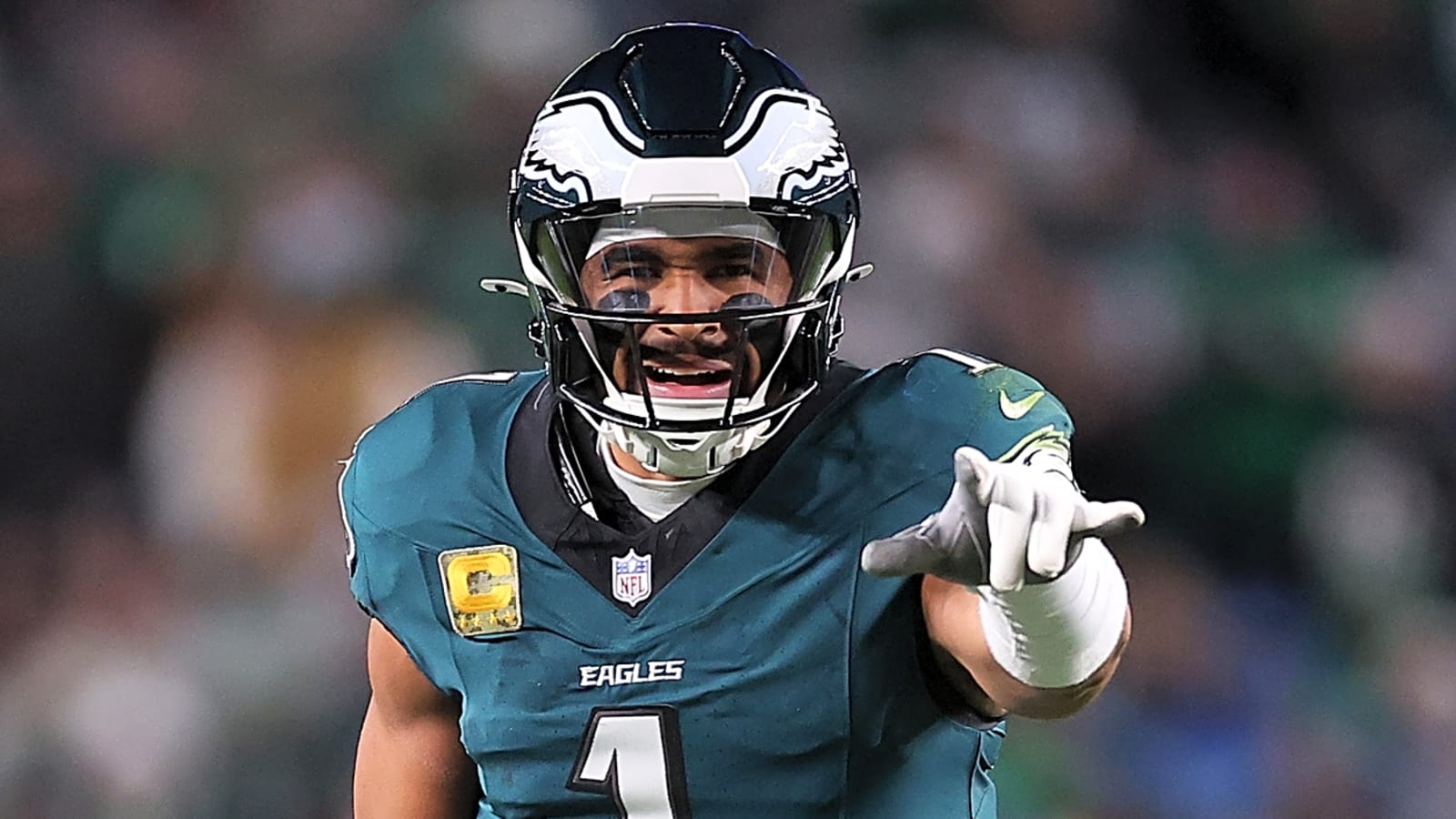 Wild Jalen Hurts stat shows he's not the problem with Eagles offense