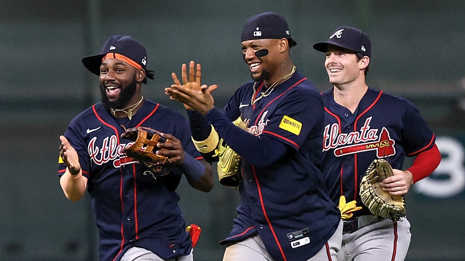 Braves knock off Phillies for first time in postseason history