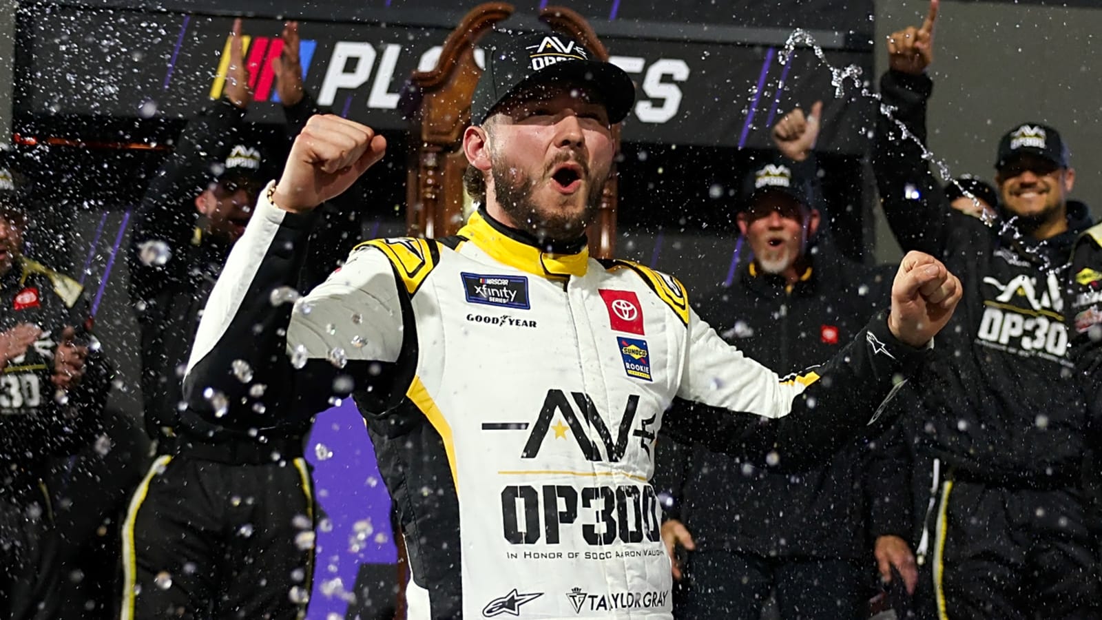 Father Time gives Taylor Gray a moment to redeem himself at Martinsville