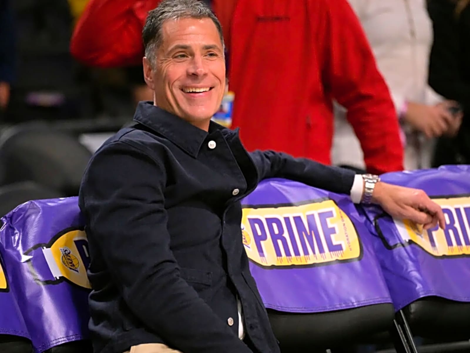 Lakers Open To Long-Term Deals As Pelinka Prioritizes Championship Push |  Yardbarker