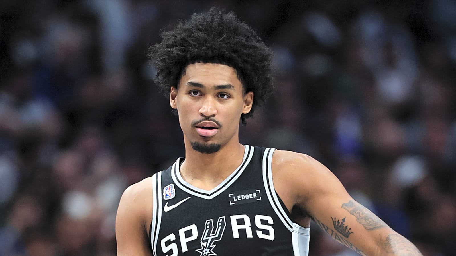 Dylan Harper injures calf, leaves arena in walking boot