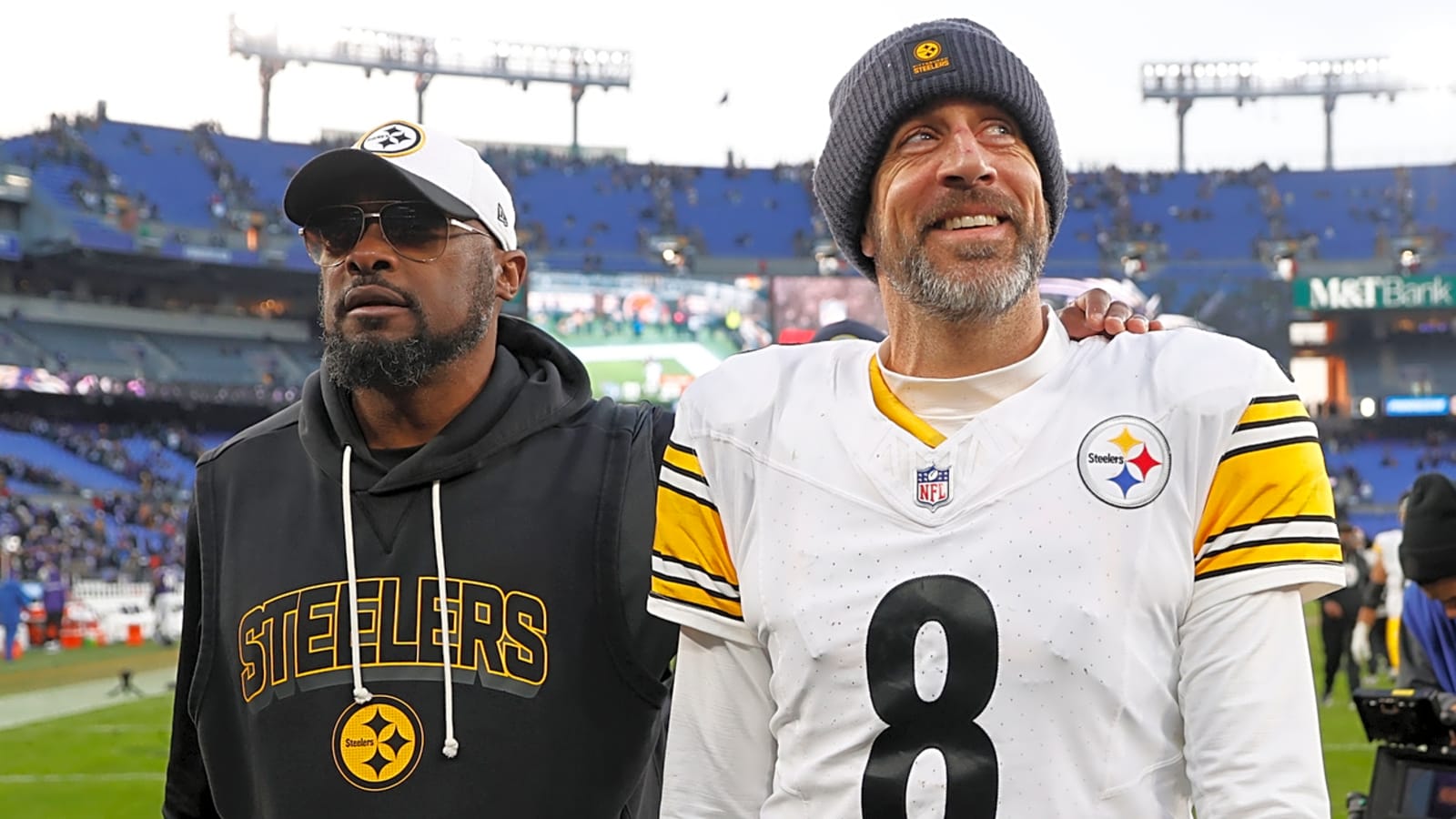 Steelers' Aaron Rodgers dunks on those who wanted Mike Tomlin fired