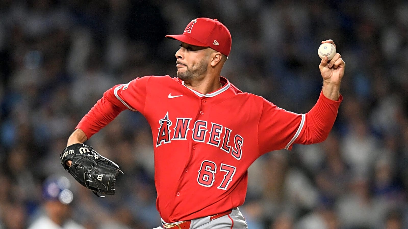 Joey Lucchesi Elects Free Agency